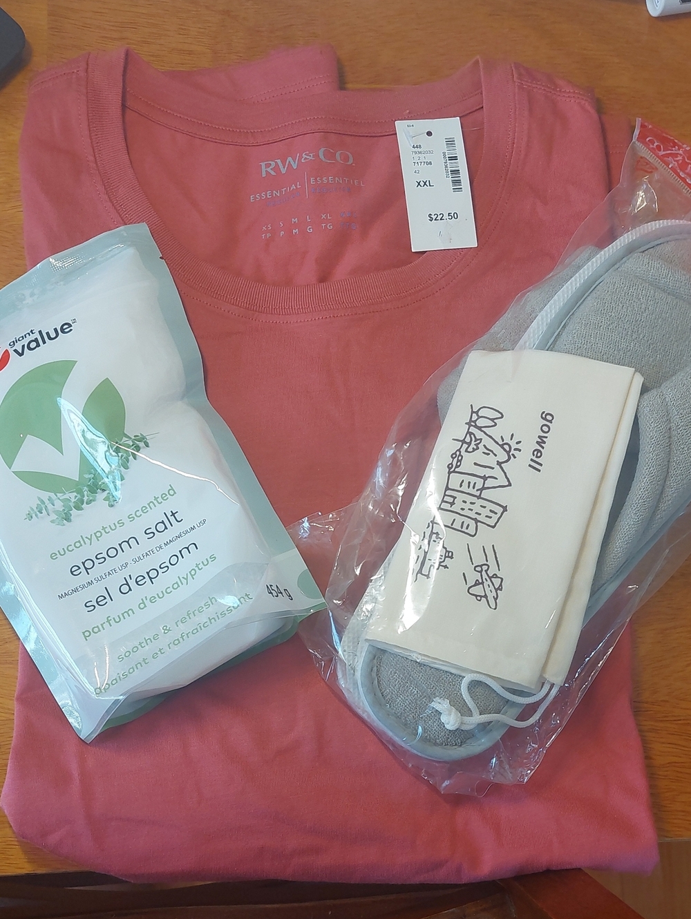 NWT RW&CO Coral Tee XXL Gowell Travel Slippers L & Eucalyptus Epsom Salt Spa Lot
